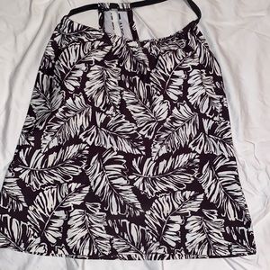 Merona women’s swimsuit top. Size small. Top only.